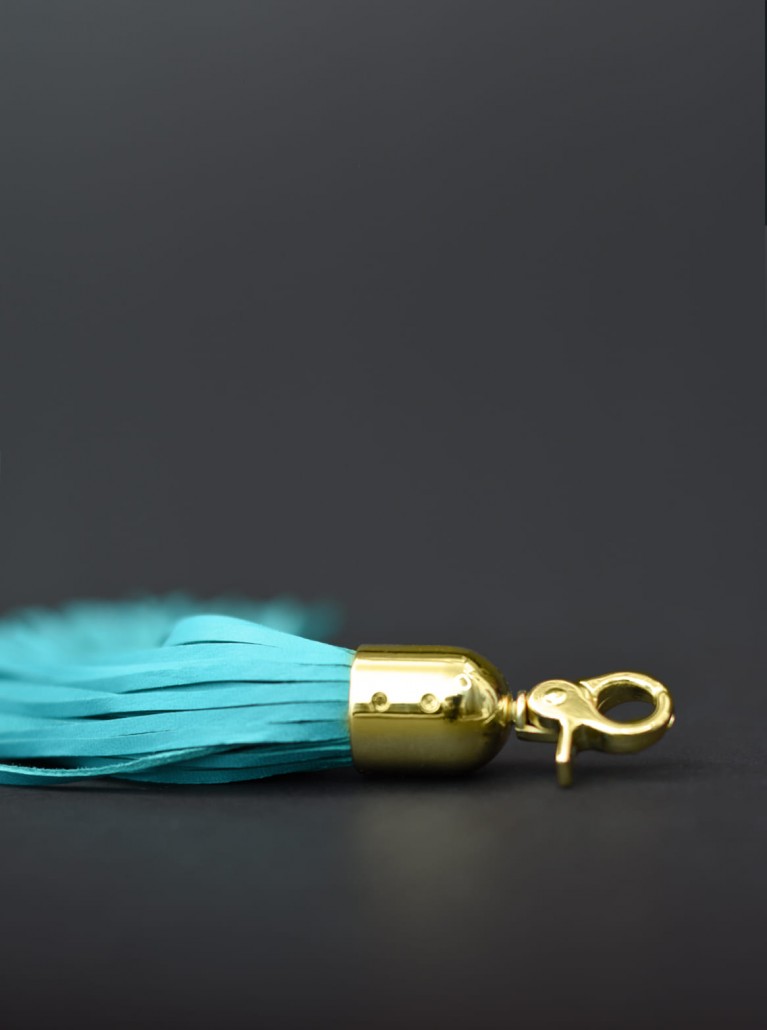 Brush keychain, turquoise/gold
